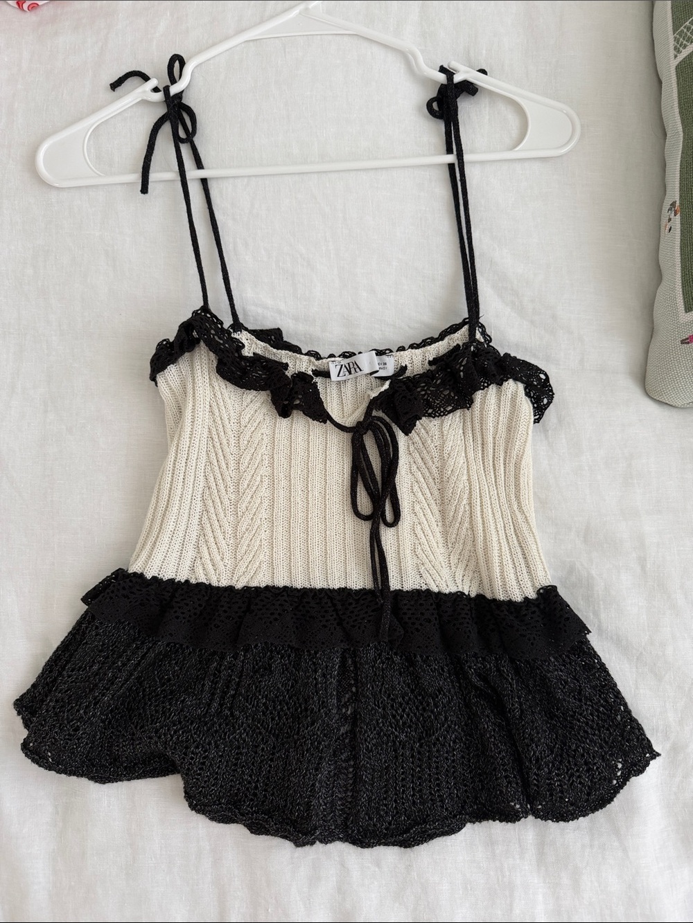 Zara Black and White Knit Tank Top Small - Picture 1 of 2